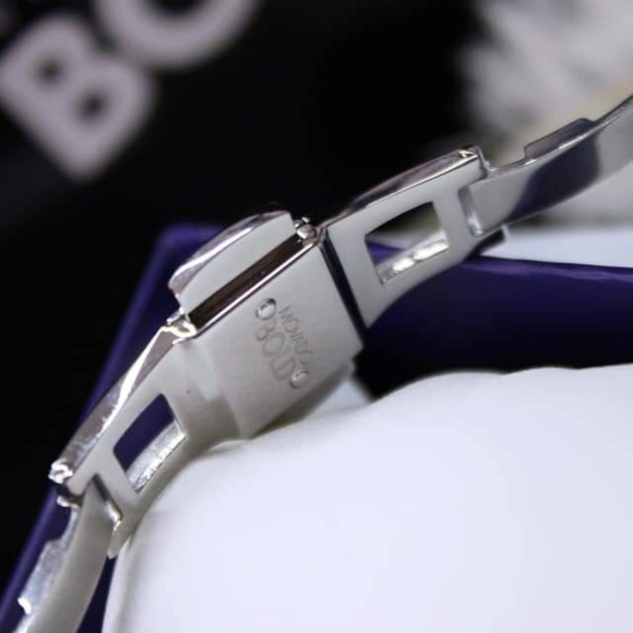 **SOLD** Movado Bold Blue Steel Dial Ladies Watch 3600436 - Picture 10 of 12